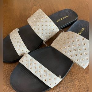 Bamboo tiny gold studded espadrilles/size7. Double banded flats, open toe slipon